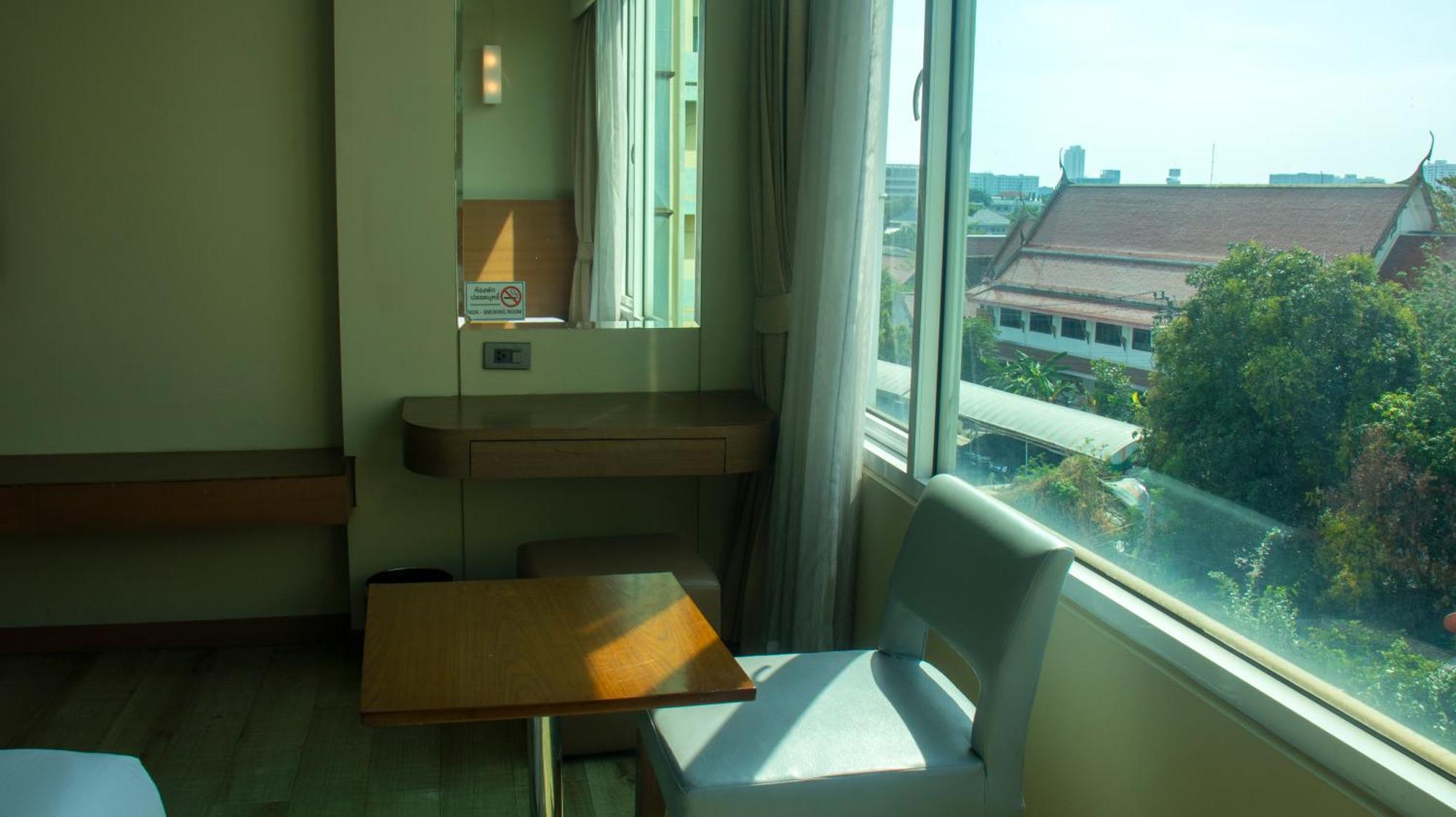 Riverside Bangkok Hotel Exterior foto